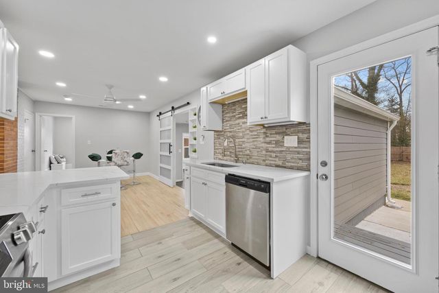 8821 W FORT FOOTE TER, Fort Washington, MD 20744