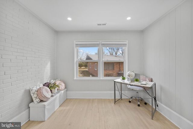 8821 W FORT FOOTE TER, Fort Washington, MD 20744