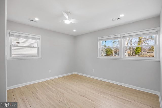 8821 W FORT FOOTE TER, Fort Washington, MD 20744