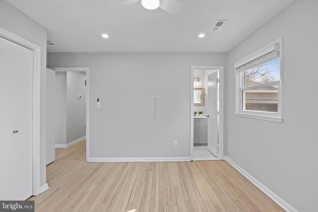 8821 W FORT FOOTE TER, Fort Washington, MD 20744