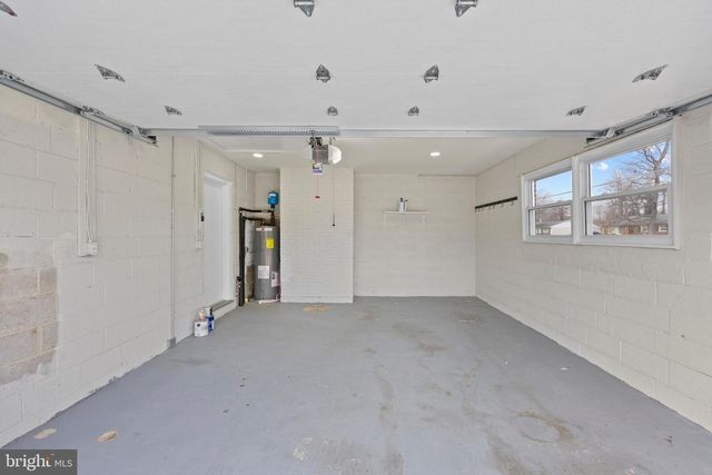 8821 W FORT FOOTE TER, Fort Washington, MD 20744