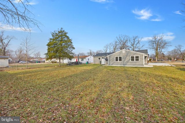 8821 W FORT FOOTE TER, Fort Washington, MD 20744