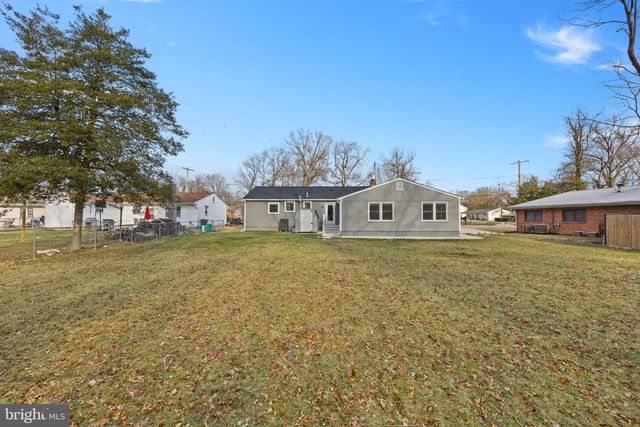 8821 W FORT FOOTE TER, Fort Washington, MD 20744