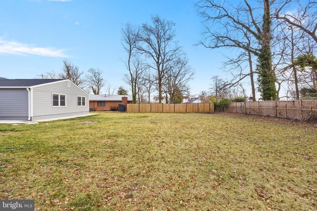 8821 W FORT FOOTE TER, Fort Washington, MD 20744