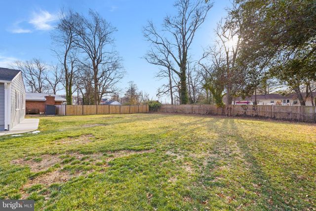 8821 W FORT FOOTE TER, Fort Washington, MD 20744