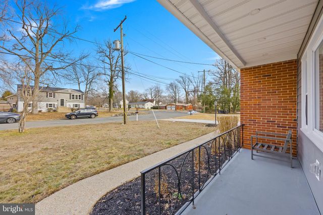 8821 W FORT FOOTE TER, Fort Washington, MD 20744