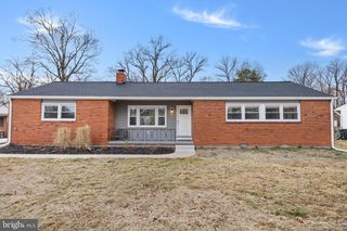 8821 W FORT FOOTE TER, Fort Washington, MD 20744