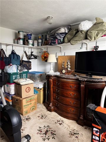 53 Bicentennial Way, North Providence, RI 02911