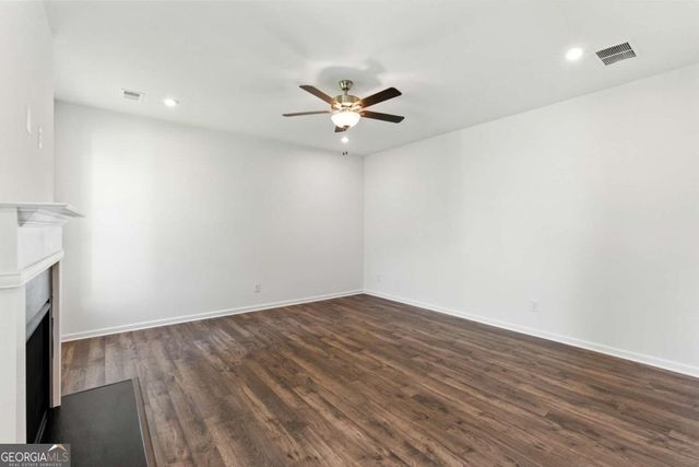 16 Madison Lane, Adairsville, GA 30103
