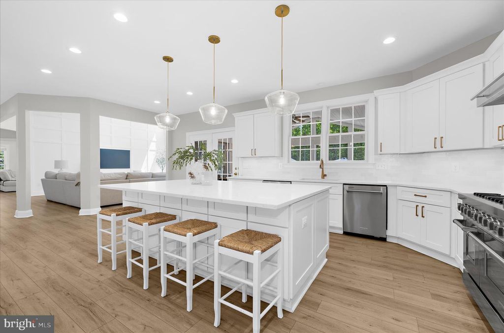Image 12 of property listing at 1631 CARNOUSTIE DR, Pasadena, MD 21122