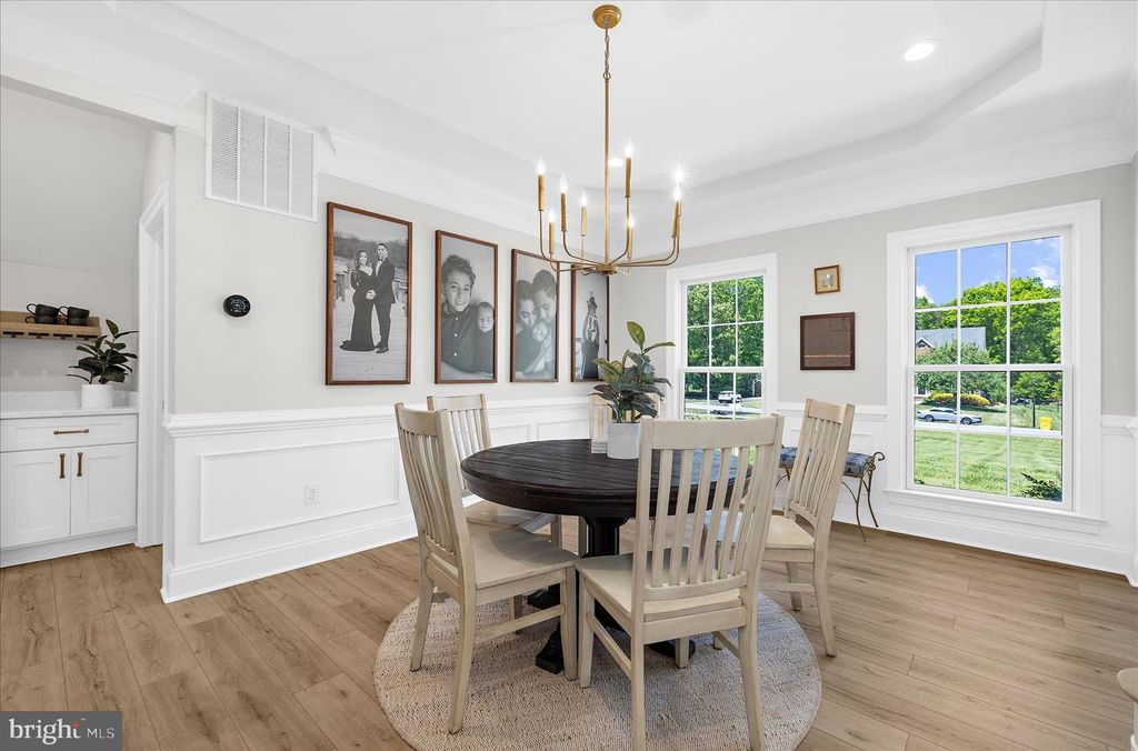 Image 13 of property listing at 1631 CARNOUSTIE DR, Pasadena, MD 21122