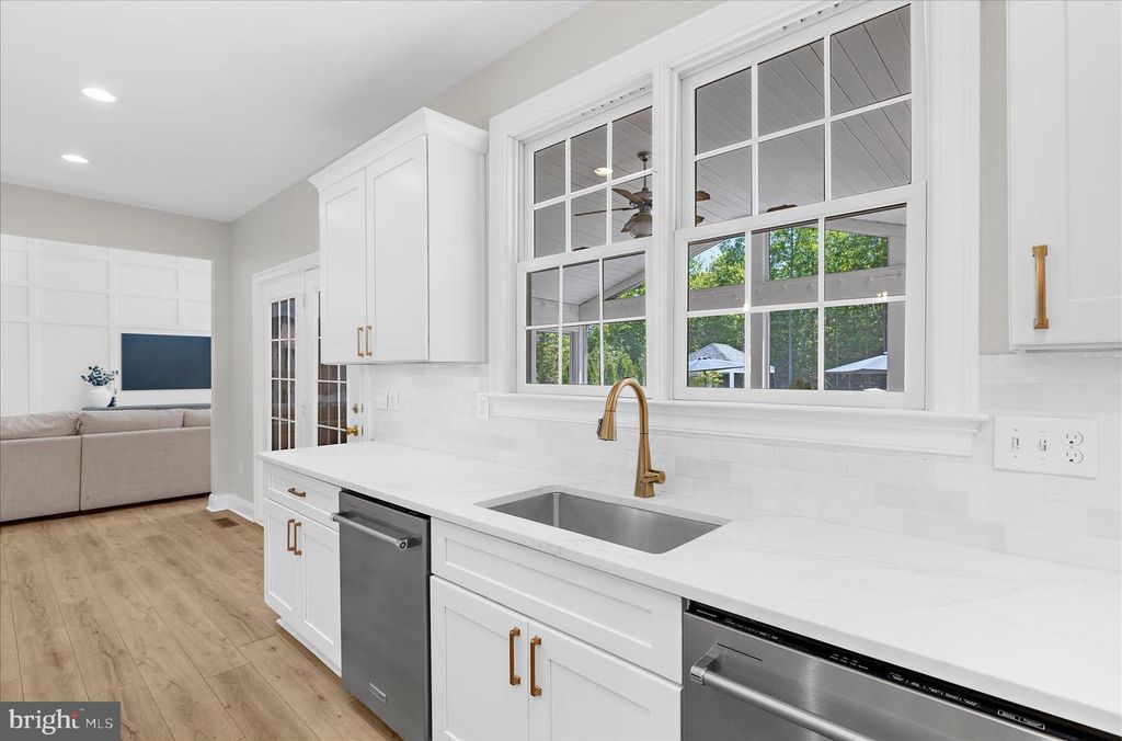 Image 35 of property listing at 1631 CARNOUSTIE DR, Pasadena, MD 21122