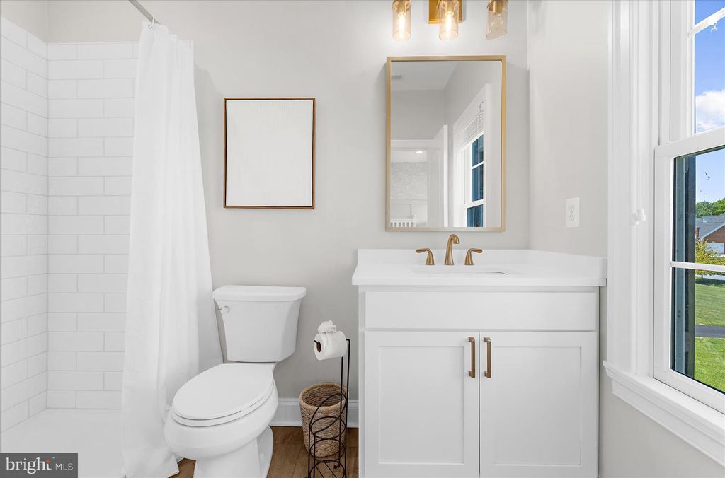 Image 51 of property listing at 1631 CARNOUSTIE DR, Pasadena, MD 21122