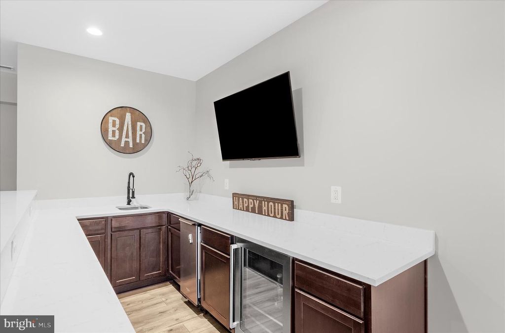 Image 55 of property listing at 1631 CARNOUSTIE DR, Pasadena, MD 21122