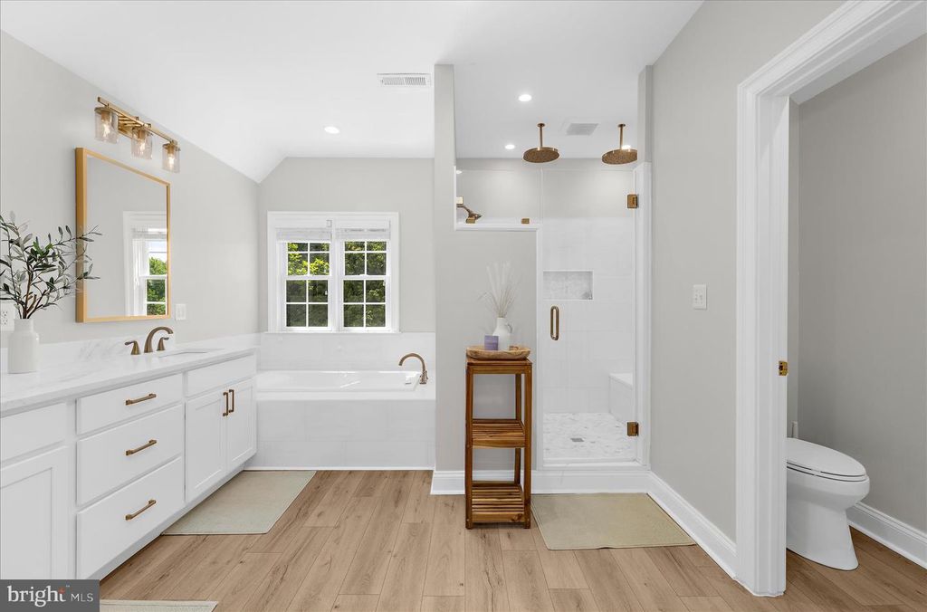 Image 75 of property listing at 1631 CARNOUSTIE DR, Pasadena, MD 21122