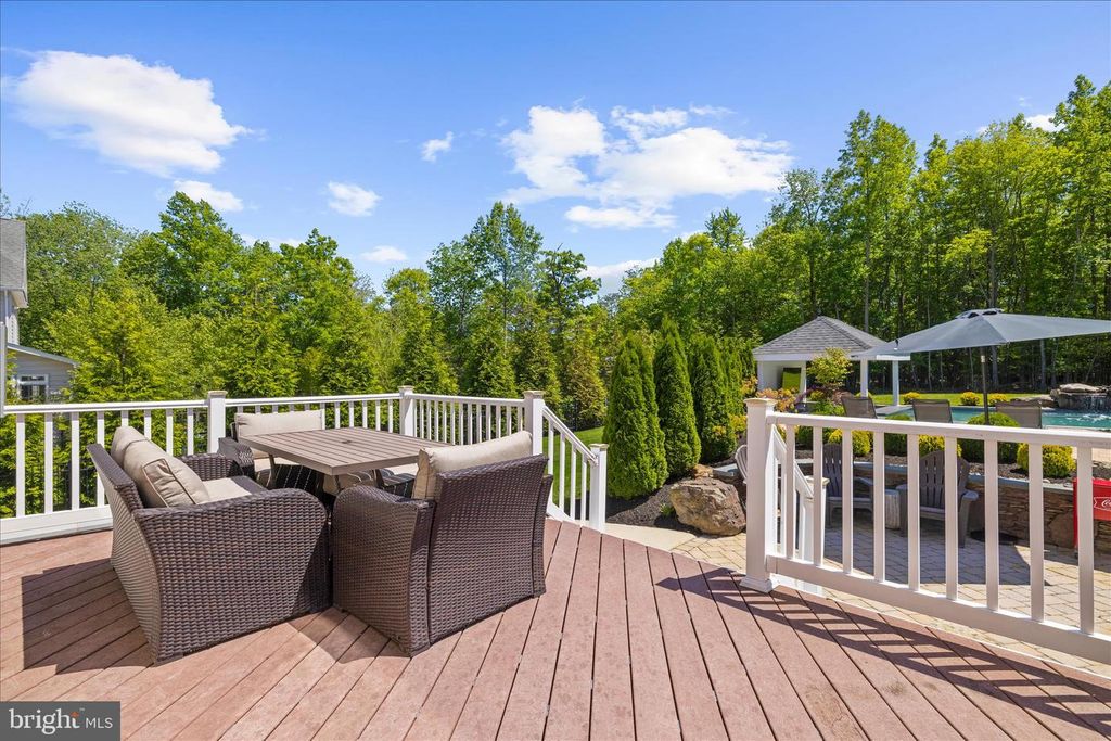 Image 88 of property listing at 1631 CARNOUSTIE DR, Pasadena, MD 21122