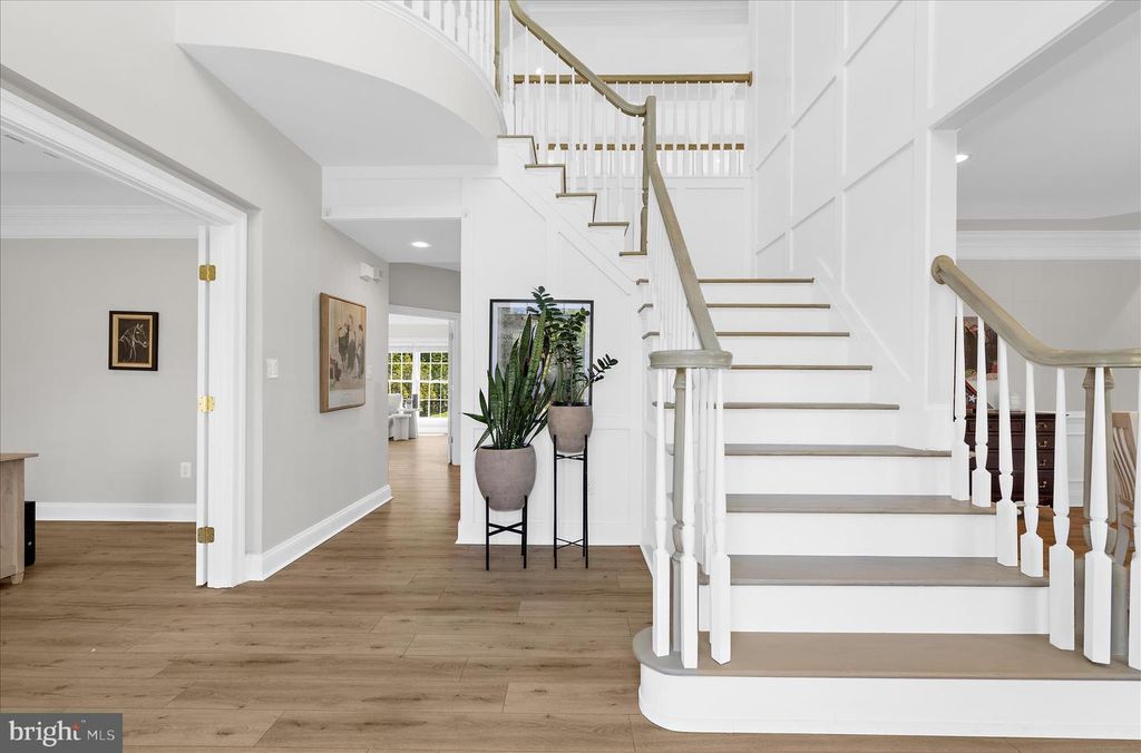 Image 9 of property listing at 1631 CARNOUSTIE DR, Pasadena, MD 21122