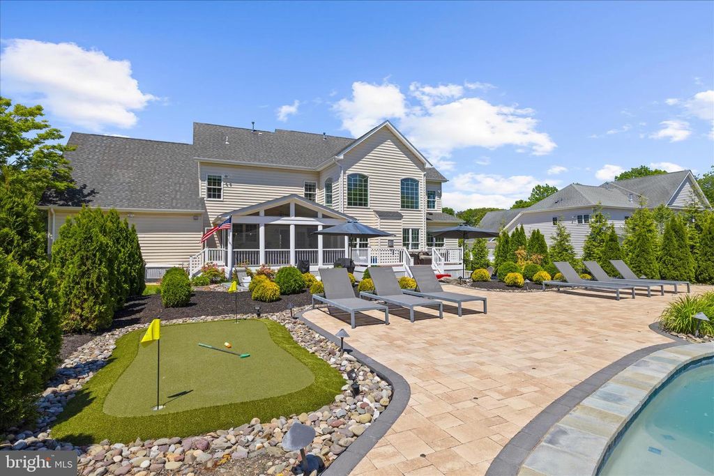 Image 94 of property listing at 1631 CARNOUSTIE DR, Pasadena, MD 21122