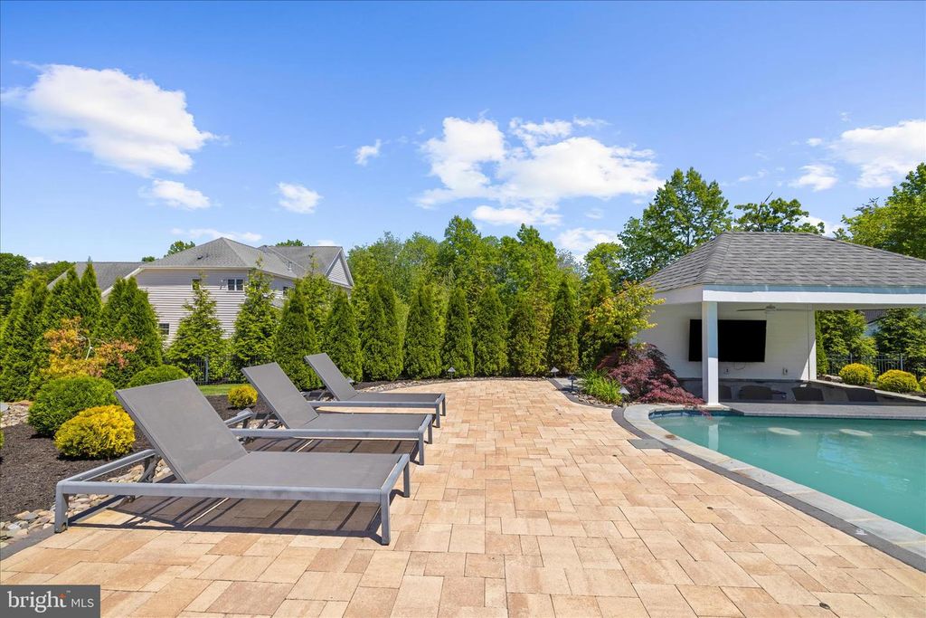 Image 95 of property listing at 1631 CARNOUSTIE DR, Pasadena, MD 21122
