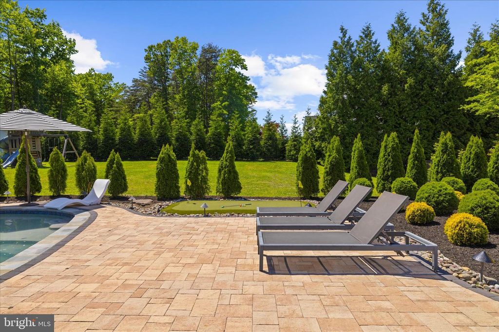 Image 98 of property listing at 1631 CARNOUSTIE DR, Pasadena, MD 21122