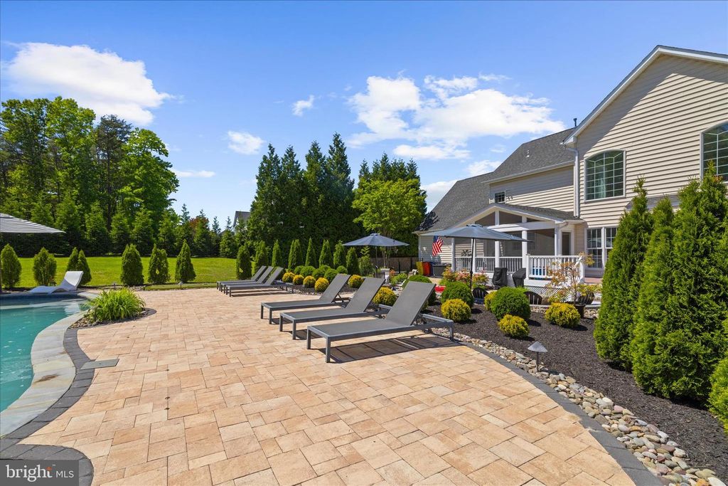 Image 99 of property listing at 1631 CARNOUSTIE DR, Pasadena, MD 21122