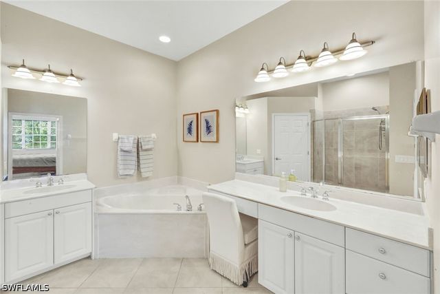 10060 Valiant CT 202, Miromar Lakes, FL 33913