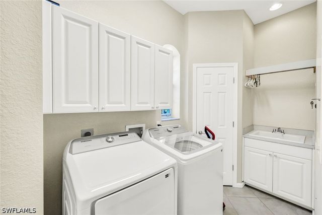 10060 Valiant CT 202, Miromar Lakes, FL 33913