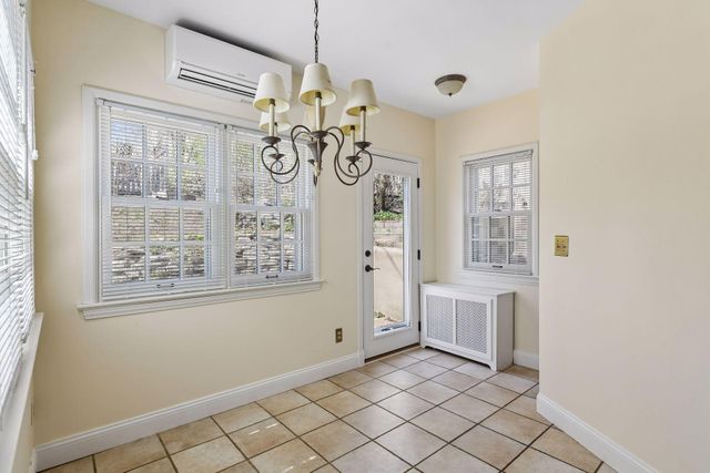 38 W Minnehaha Parkway, Minneapolis, MN 55419