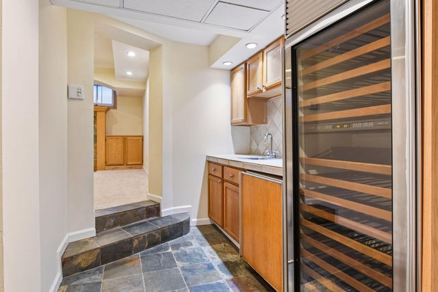 38 W Minnehaha Parkway, Minneapolis, MN 55419