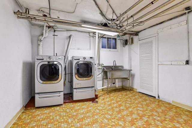 38 W Minnehaha Parkway, Minneapolis, MN 55419