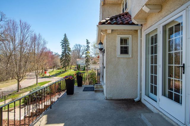 38 W Minnehaha Parkway, Minneapolis, MN 55419