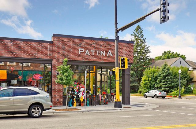 38 W Minnehaha Parkway, Minneapolis, MN 55419