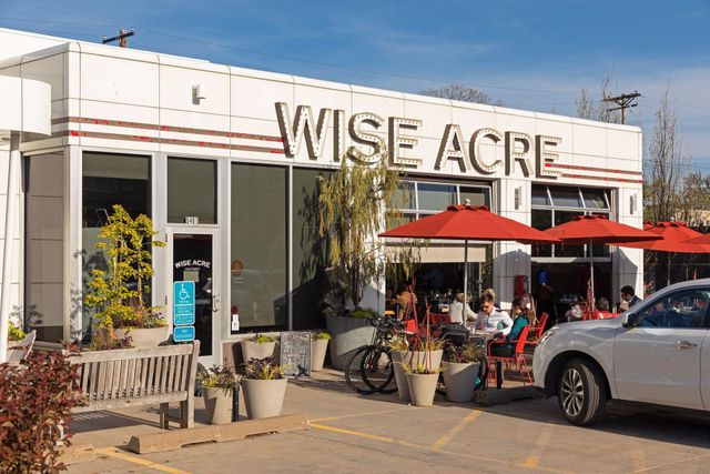 38 W Minnehaha Parkway, Minneapolis, MN 55419