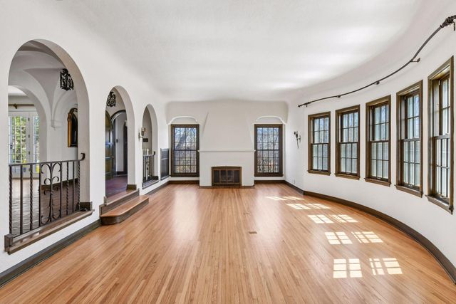 38 W Minnehaha Parkway, Minneapolis, MN 55419