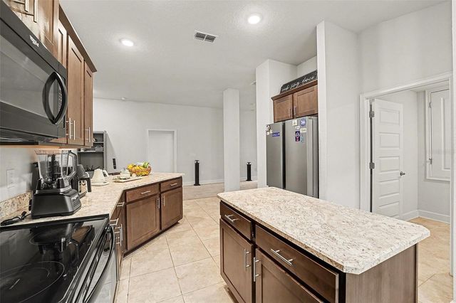 380 CITRUS POINTE DRIVE, Davenport, FL 33837