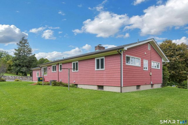 67 Barclay Drive, Stamford, CT 06903