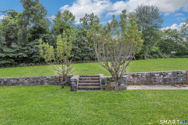 67 Barclay Drive, Stamford, CT 06903