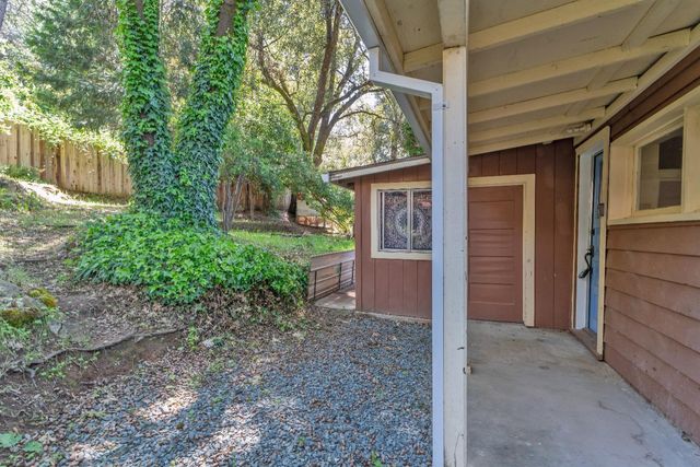 14606 Emigrant Trl, River Pines, CA 95675