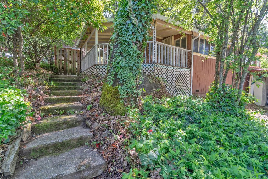 14606 Emigrant Trl, River Pines, CA 95675