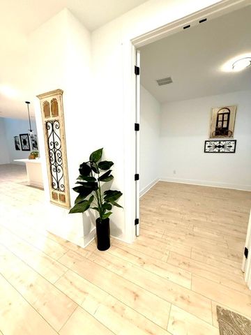 17141 Oxborough, Fort Worth, TX 76247