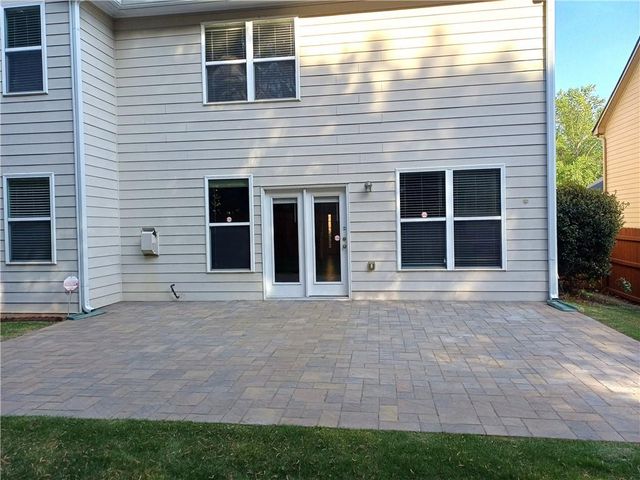 3825 Seaton Drive, Suwanee, GA 30024