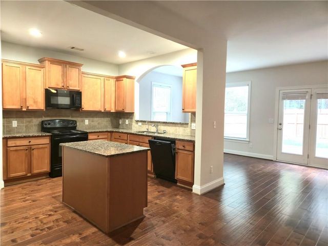 3825 Seaton Drive, Suwanee, GA 30024