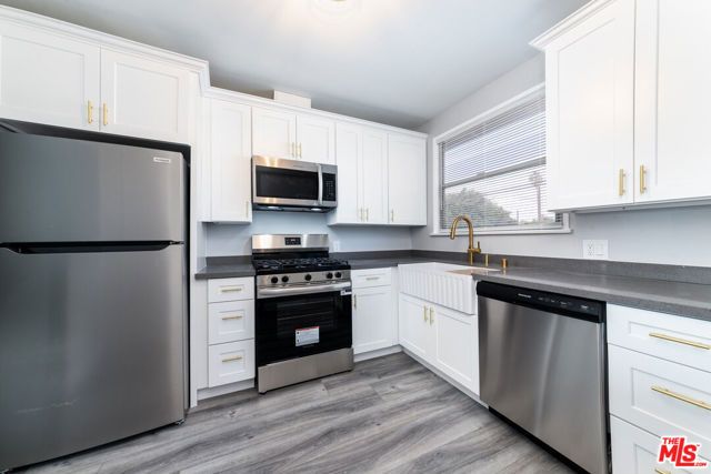 5444 Colfax Avenue, Valley Village, CA 91601