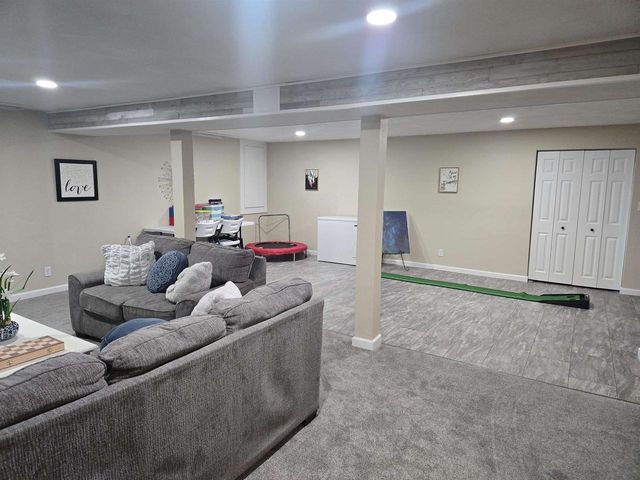 2730 McCann Drive, Janesville, WI 53546