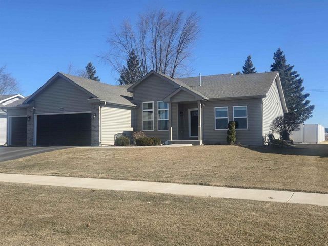 2730 McCann Drive, Janesville, WI 53546