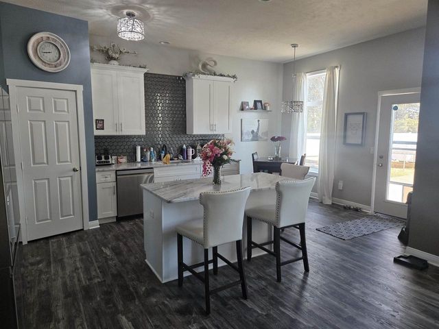 2730 McCann Drive, Janesville, WI 53546