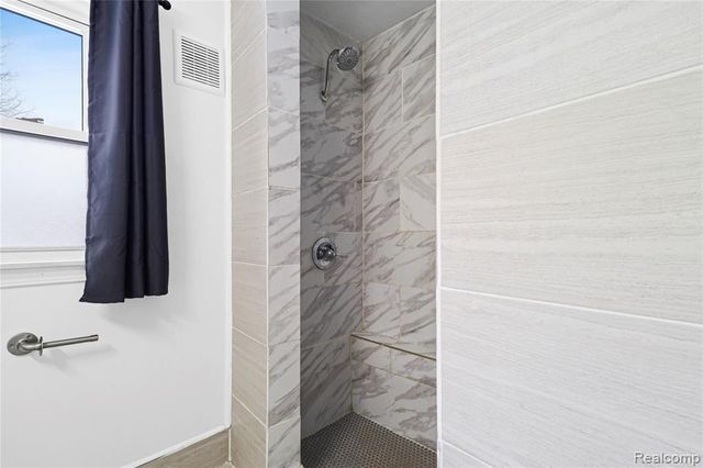 4390 E Mount Morris Road, Genesee, MI 48458