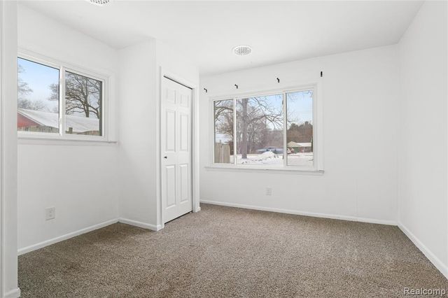 4390 E Mount Morris Road, Genesee, MI 48458