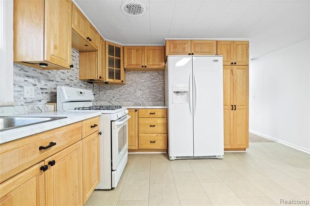 4390 E Mount Morris Road, Genesee, MI 48458