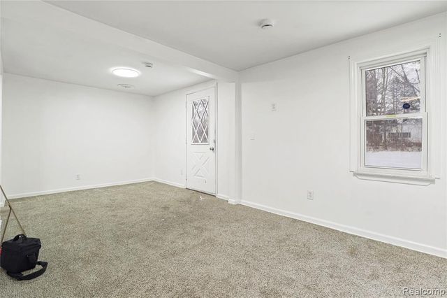 4390 E Mount Morris Road, Genesee, MI 48458